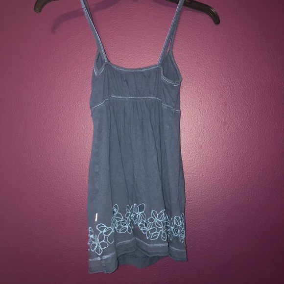 Hollister tank top - Picture 2 of 3